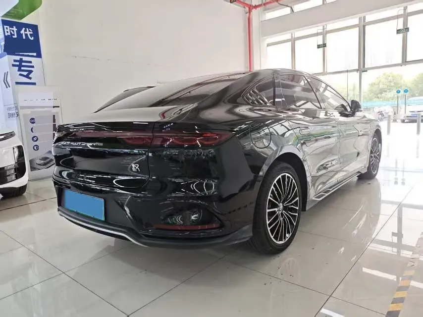 2022 Volkswagen Tiguan L 2.0T 186HP L4 7DCT,autocango,china used car exporter,china ev exporter,chinese used car exporter,chinese used ev exporter