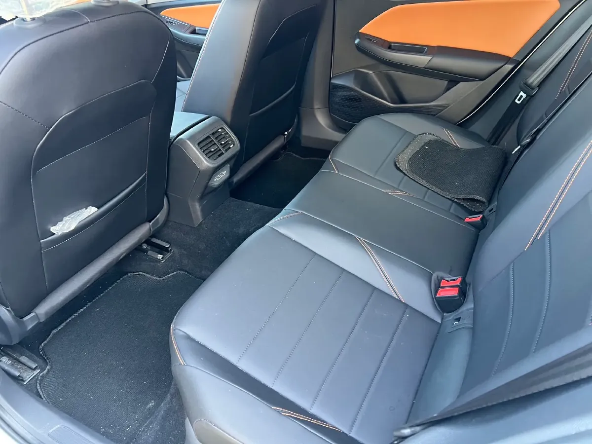 2025 Volkswagen Bora 1.2T 116HP L4 7DCT,autocango,china used car exporter,china ev exporter,chinese used car exporter,chinese used ev exporter