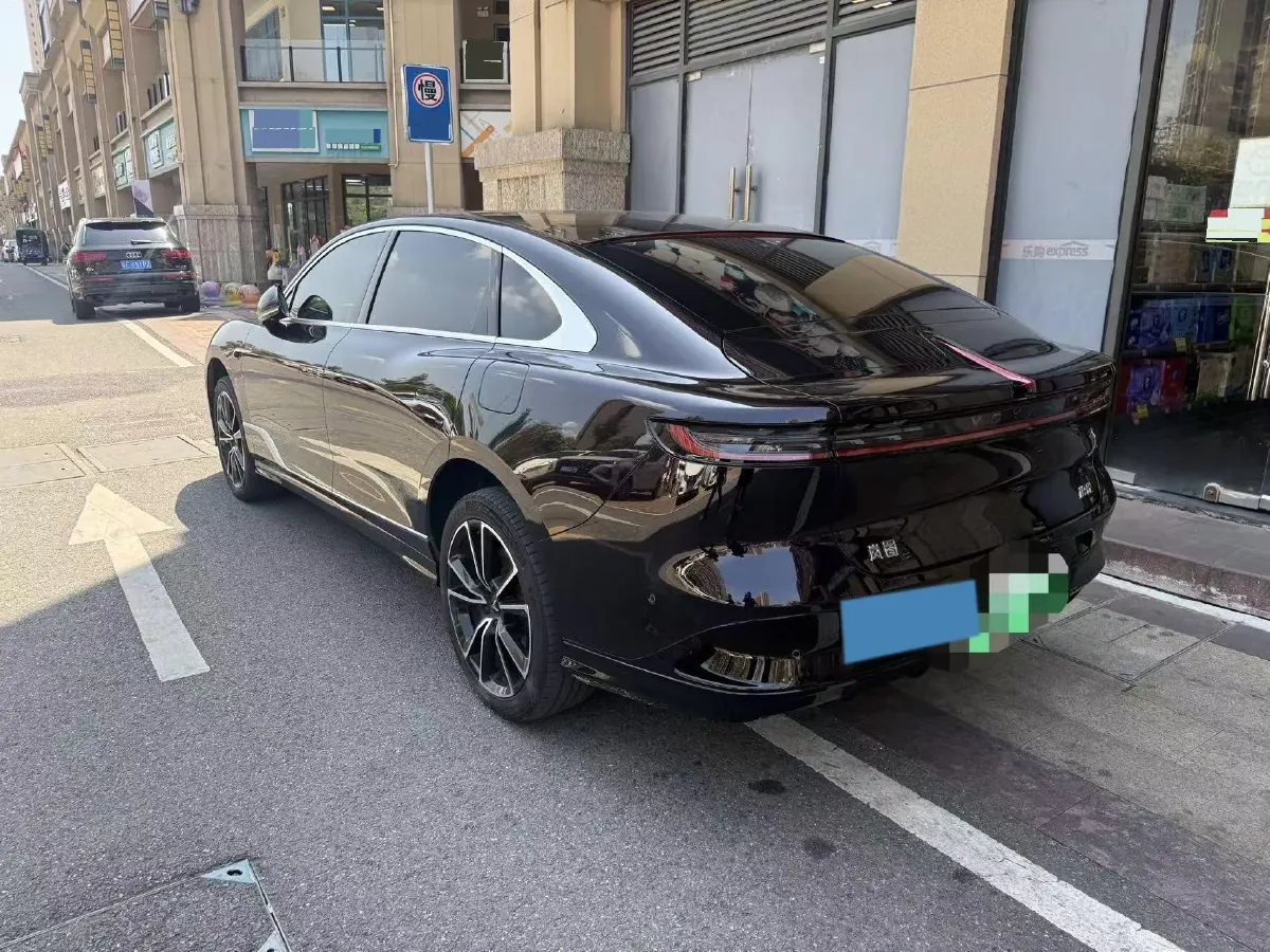 2024 Voyah ZhuiGuang 1.5T 136HP L4 PHEV 43KWH,autocango,china used car exporter,china ev exporter,chinese used car exporter,chinese used ev exporter