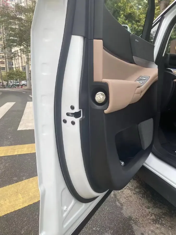 2024 Xpeng X9 BEV 101.5KWH,autocango,china used car exporter,china ev exporter,chinese used car exporter,chinese used ev exporter