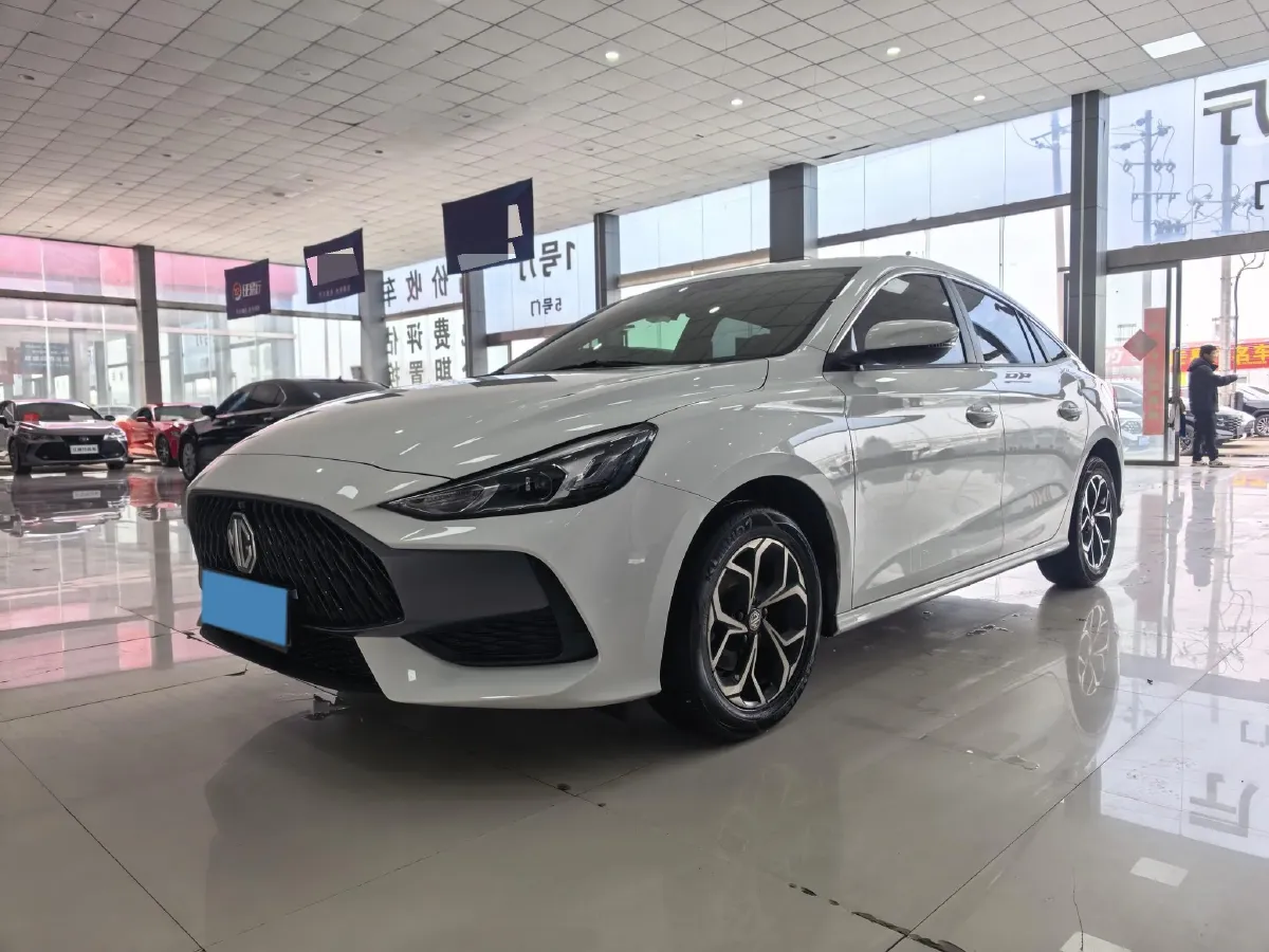 2023 MG 5 1.5L 129HP L4 5MT,autocango,china used car exporter,china ev exporter,chinese used car exporter,chinese used ev exporter