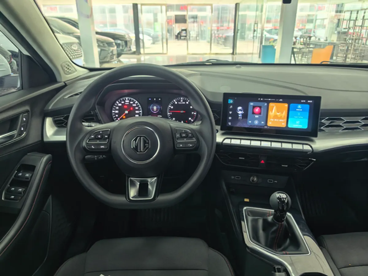 2023 MG 5 1.5L 129HP L4 5MT,autocango,china used car exporter,china ev exporter,chinese used car exporter,chinese used ev exporter