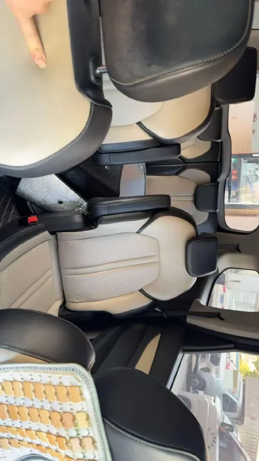 2018 BaoJun 530 1.5T 150HP L4 6MT,autocango,china used car exporter,china ev exporter,chinese used car exporter,chinese used ev exporter