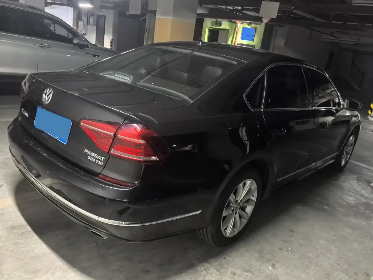 2017 Volkswagen Passat 1.8T 180HP L4 7DCT,autocango,china used car exporter,china ev exporter,chinese used car exporter,chinese used ev exporter