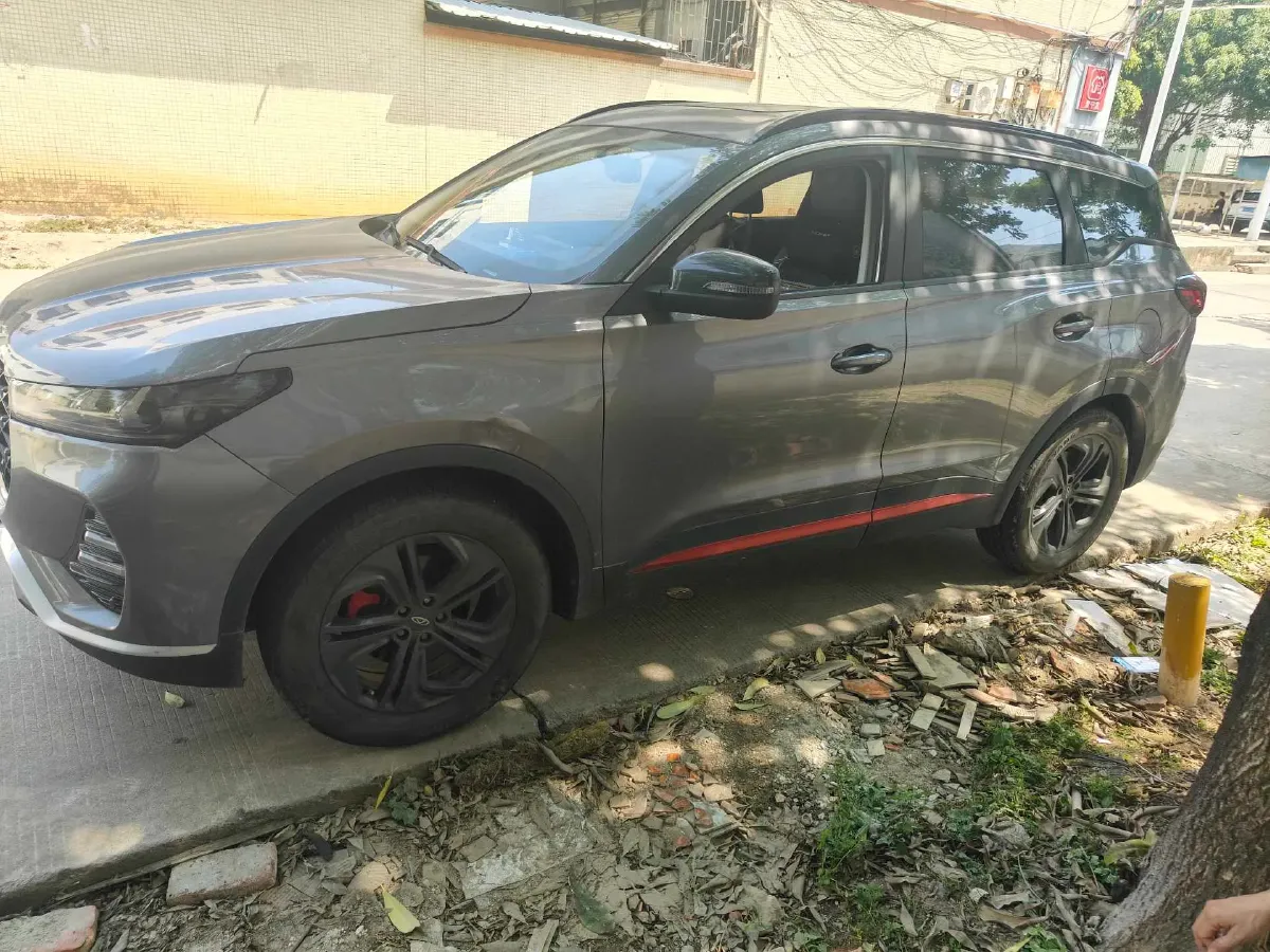 2022 Chery Tiggo 7 1.5T 156HP L4 CVT,autocango,china used car exporter,china ev exporter,chinese used car exporter,chinese used ev exporter