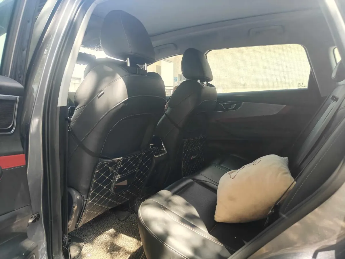 2022 Chery Tiggo 7 1.5T 156HP L4 CVT,autocango,china used car exporter,china ev exporter,chinese used car exporter,chinese used ev exporter