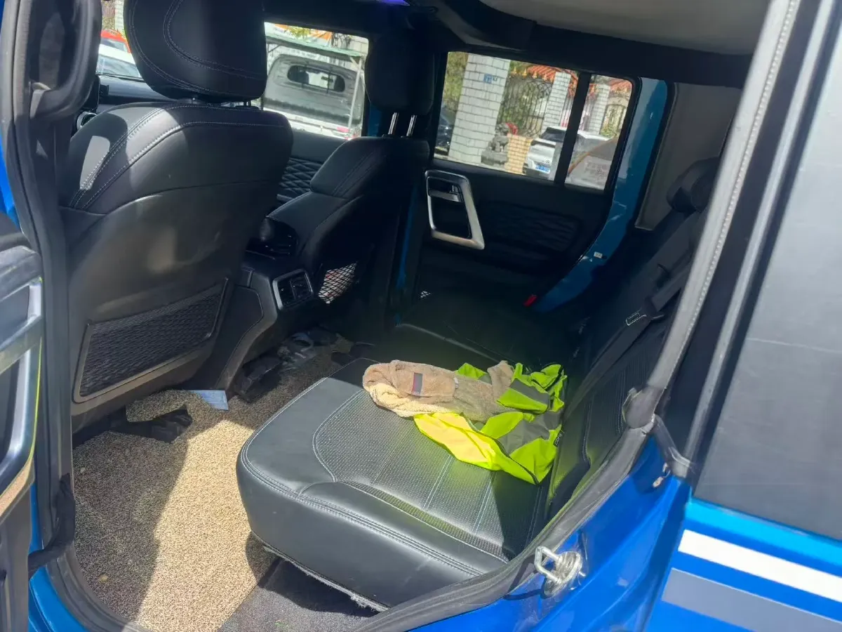 2019 Beijing BJ40 2.3T 231HP L4 6AT,autocango,china used car exporter,china ev exporter,chinese used car exporter,chinese used ev exporter