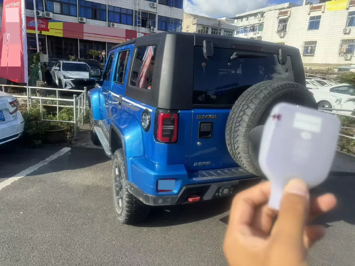 2019 Beijing BJ40 2.3T 231HP L4 6AT,autocango,china used car exporter,china ev exporter,chinese used car exporter,chinese used ev exporter