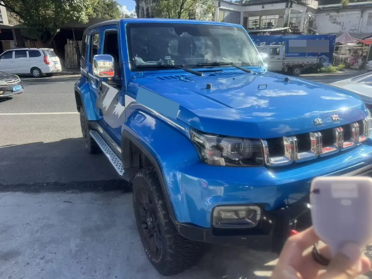 2019 Beijing BJ40 2.3T 231HP L4 6AT,autocango,china used car exporter,china ev exporter,chinese used car exporter,chinese used ev exporter
