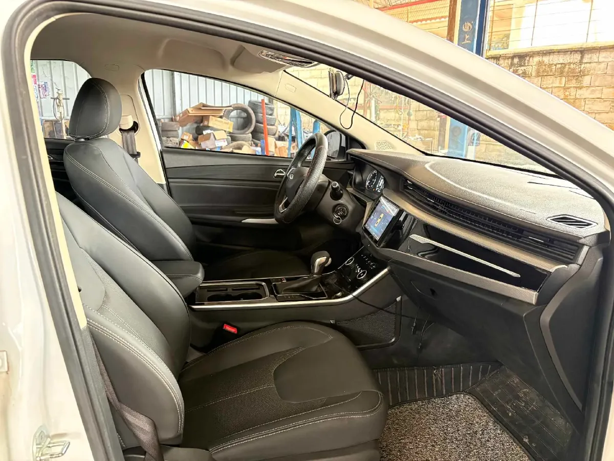 2021 Chery Arrizo 5 1.5L 116HP L4 CVT,autocango,china used car exporter,china ev exporter,chinese used car exporter,chinese used ev exporter