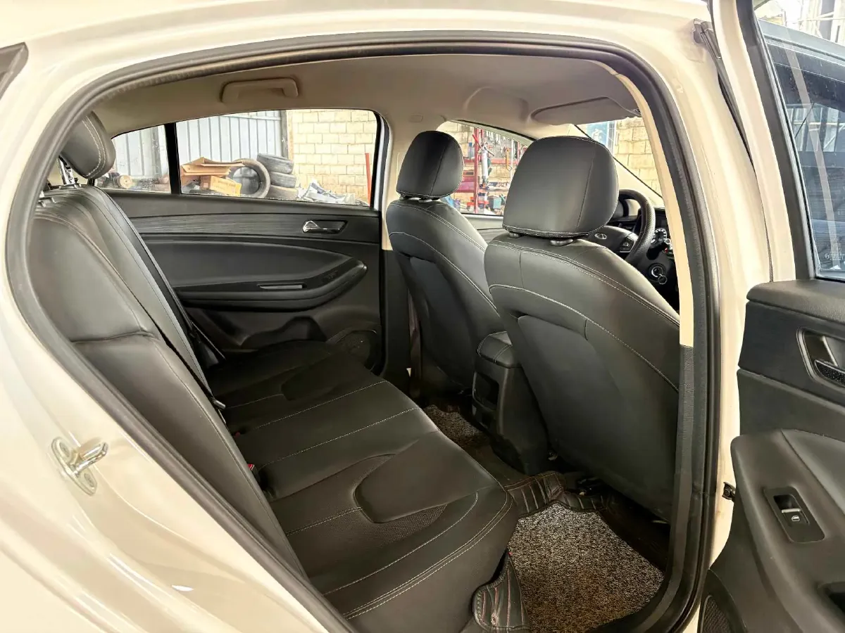 2021 Chery Arrizo 5 1.5L 116HP L4 CVT,autocango,china used car exporter,china ev exporter,chinese used car exporter,chinese used ev exporter