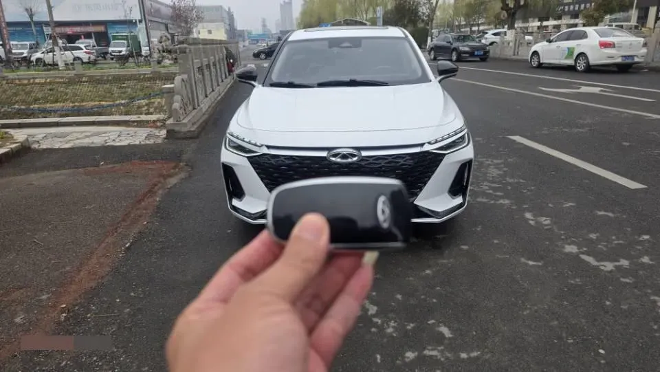 2025 Chery Arrizo 8 1.6T 197HP L4 7DCT,autocango,china used car exporter,china ev exporter,chinese used car exporter,chinese used ev exporter