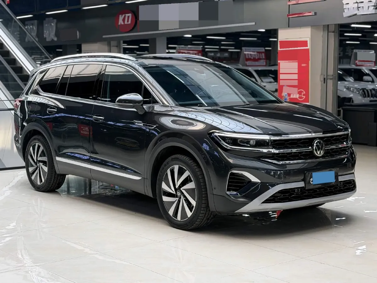2022 Volkswagen Talagon 2.0T 220HP L4 7DCT,autocango,china used car exporter,china ev exporter,chinese used car exporter,chinese used ev exporter
