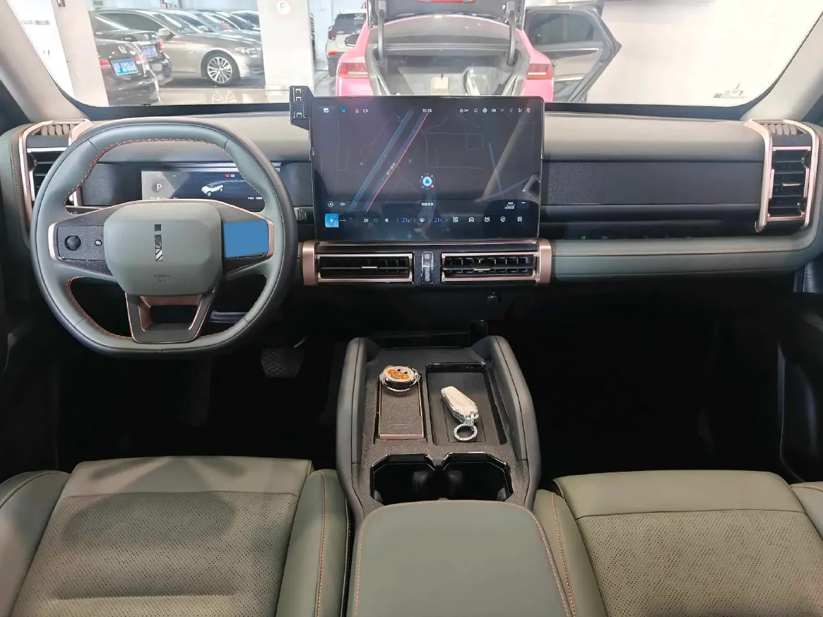 2024 iCAR iCAR 03 BEV 65.69KWH,autocango,china used car exporter,china ev exporter,chinese used car exporter,chinese used ev exporter