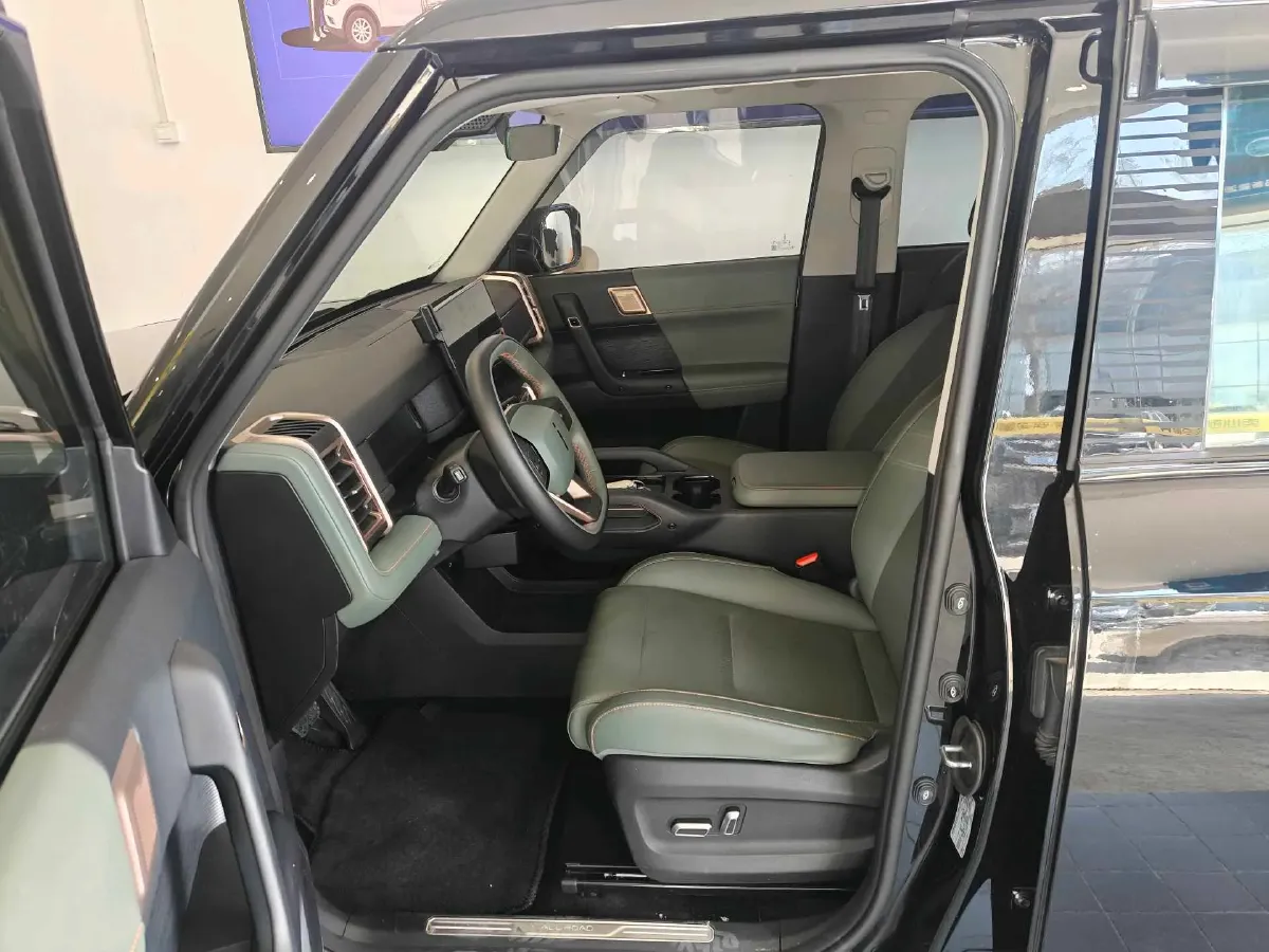 2024 iCAR iCAR 03 BEV 65.69KWH,autocango,china used car exporter,china ev exporter,chinese used car exporter,chinese used ev exporter