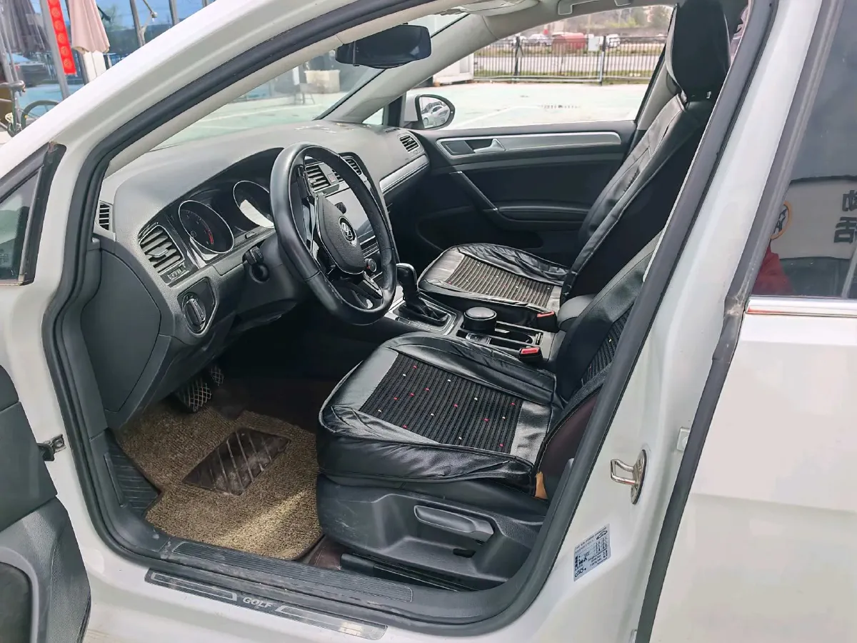 2020 Volkswagen Golf 1.4T 150HP L4 7DCT,autocango,china used car exporter,china ev exporter,chinese used car exporter,chinese used ev exporter