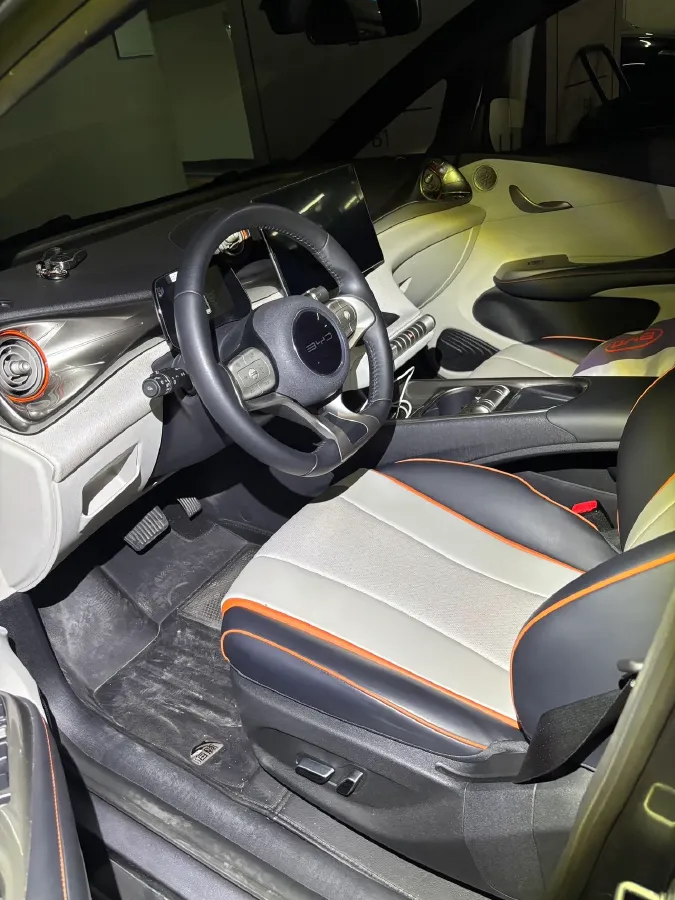 2021 BYD Dolphin BEV 44.9KWH,autocango,china used car exporter,china ev exporter,chinese used car exporter,chinese used ev exporter