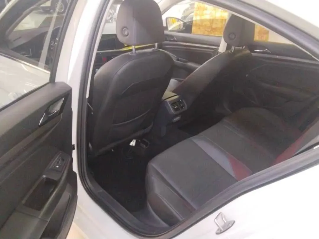 2021 Volkswagen Bora 1.5L 113HP L4 6AT,autocango,china used car exporter,china ev exporter,chinese used car exporter,chinese used ev exporter