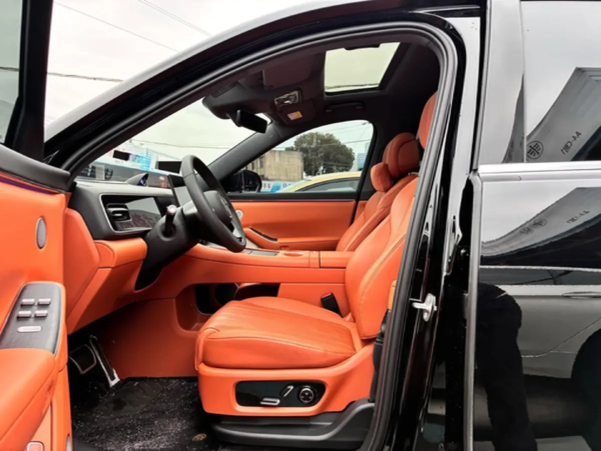 2026 AITO AITO M7 REEV 160HP REEV,autocango,china used car exporter,china ev exporter,chinese used car exporter,chinese used ev exporter