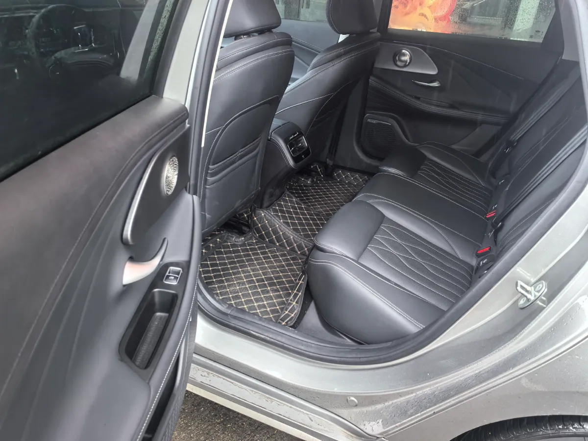 2022 Chery Arrizo 8 1.6T 197HP L4 7DCT,autocango,china used car exporter,china ev exporter,chinese used car exporter,chinese used ev exporter