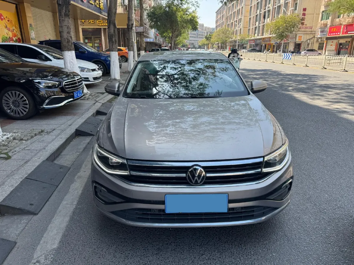 2023 Volkswagen Bora 1.2T 116HP L4 7DCT,autocango,china used car exporter,china ev exporter,chinese used car exporter,chinese used ev exporter