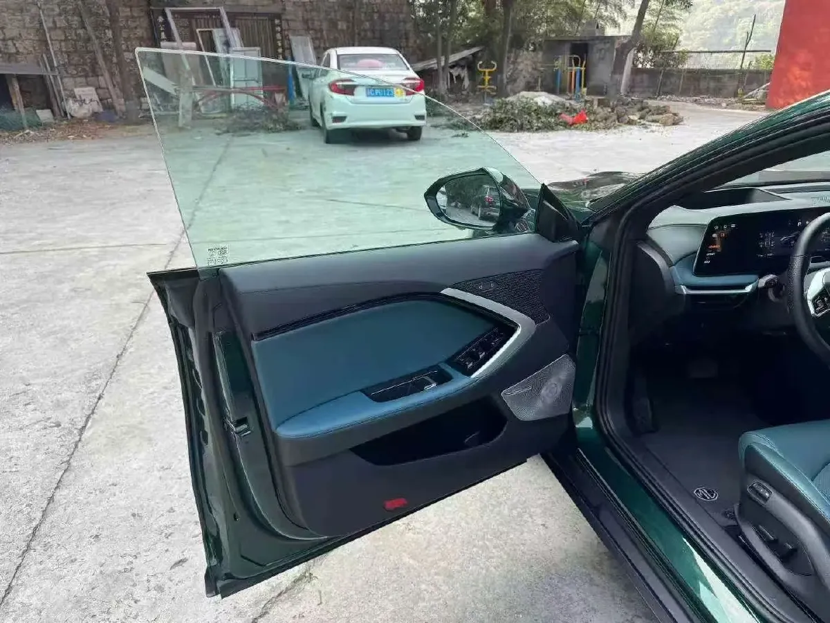 2023 MG 7 1.5T 188HP L4 7DCT,autocango,china used car exporter,china ev exporter,chinese used car exporter,chinese used ev exporter