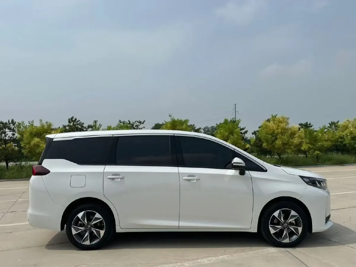 2023 GAC Trumpchi M6 1.5T 177HP L4 7DCT,autocango,china used car exporter,china ev exporter,chinese used car exporter,chinese used ev exporter