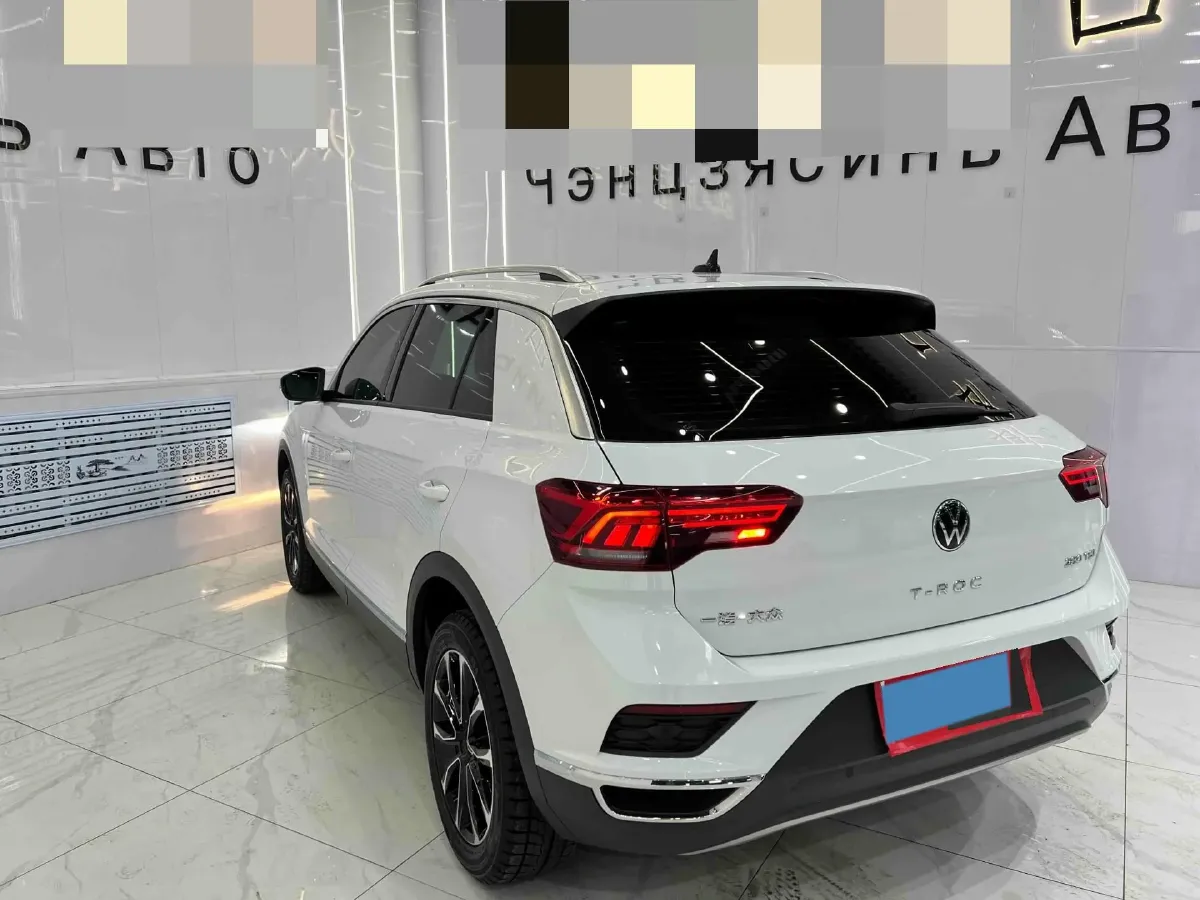2022 Volkswagen T-Roc 1.4T 150HP L4 7DCT,autocango,china used car exporter,china ev exporter,chinese used car exporter,chinese used ev exporter