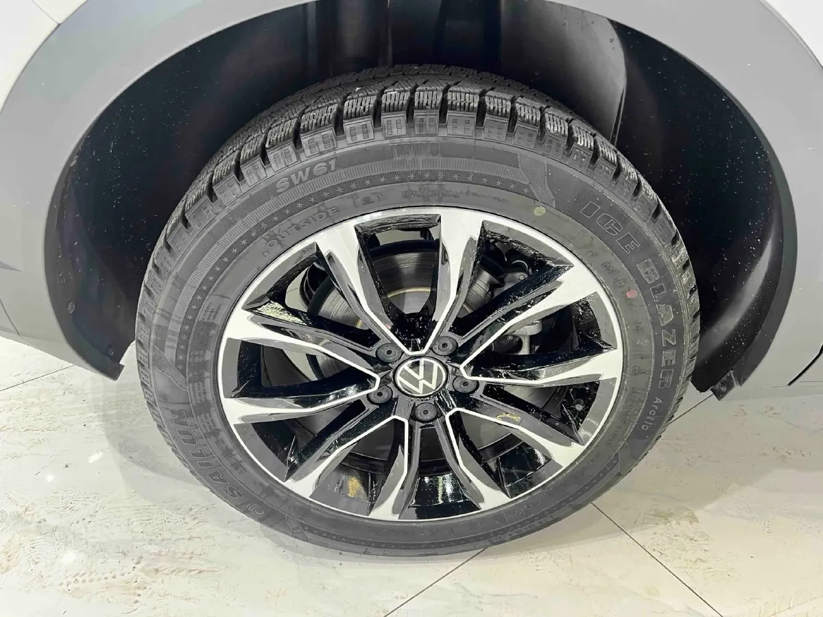 2022 Volkswagen T-Roc 1.4T 150HP L4 7DCT,autocango,china used car exporter,china ev exporter,chinese used car exporter,chinese used ev exporter