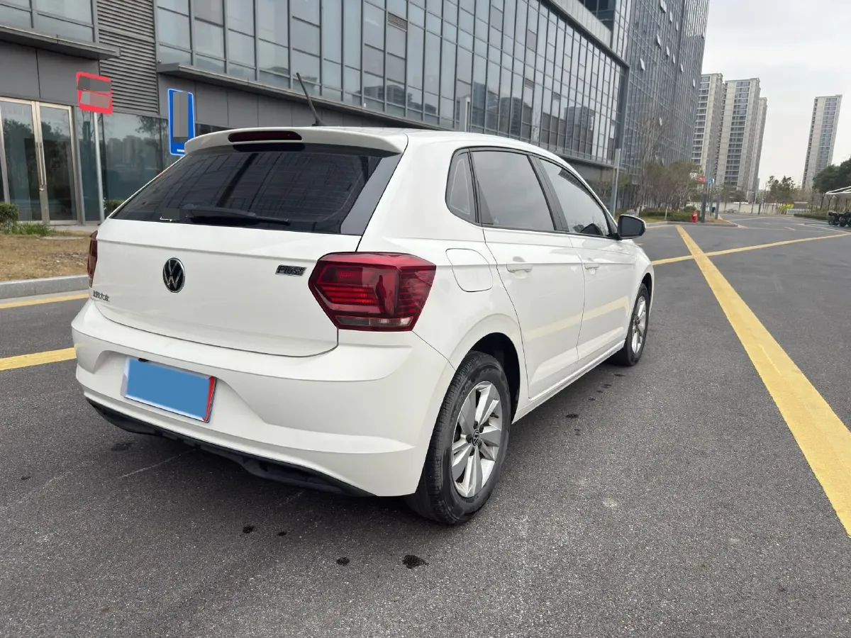 2023 Volkswagen Polo 1.5L 113HP L4 6AT,autocango,china used car exporter,china ev exporter,chinese used car exporter,chinese used ev exporter