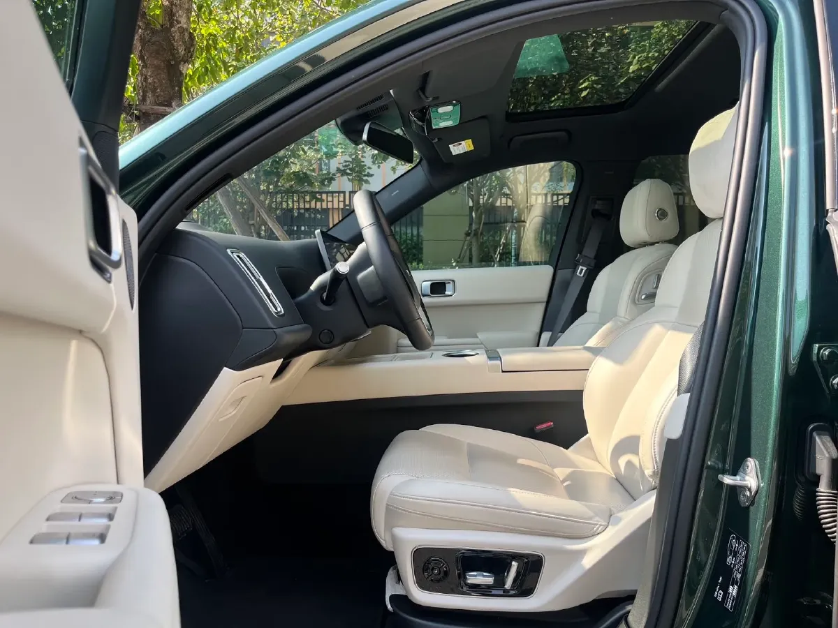 2023 Hyundai Palisade 3.5L 272HP V6 8AT,autocango,china used car exporter,china ev exporter,chinese used car exporter,chinese used ev exporter