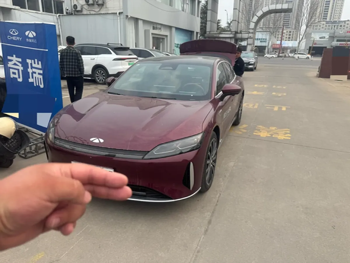 2025 Fulwin FulwinA9L 1.5T 156HP L4 1DHT PHEV,autocango,china used car exporter,china ev exporter,chinese used car exporter,chinese used ev exporter