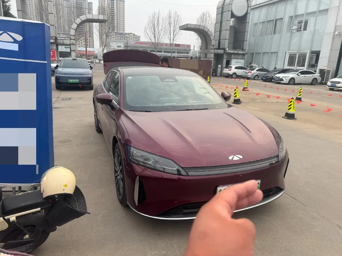 2025 Fulwin FulwinA9L 1.5T 156HP L4 1DHT PHEV,autocango,china used car exporter,china ev exporter,chinese used car exporter,chinese used ev exporter