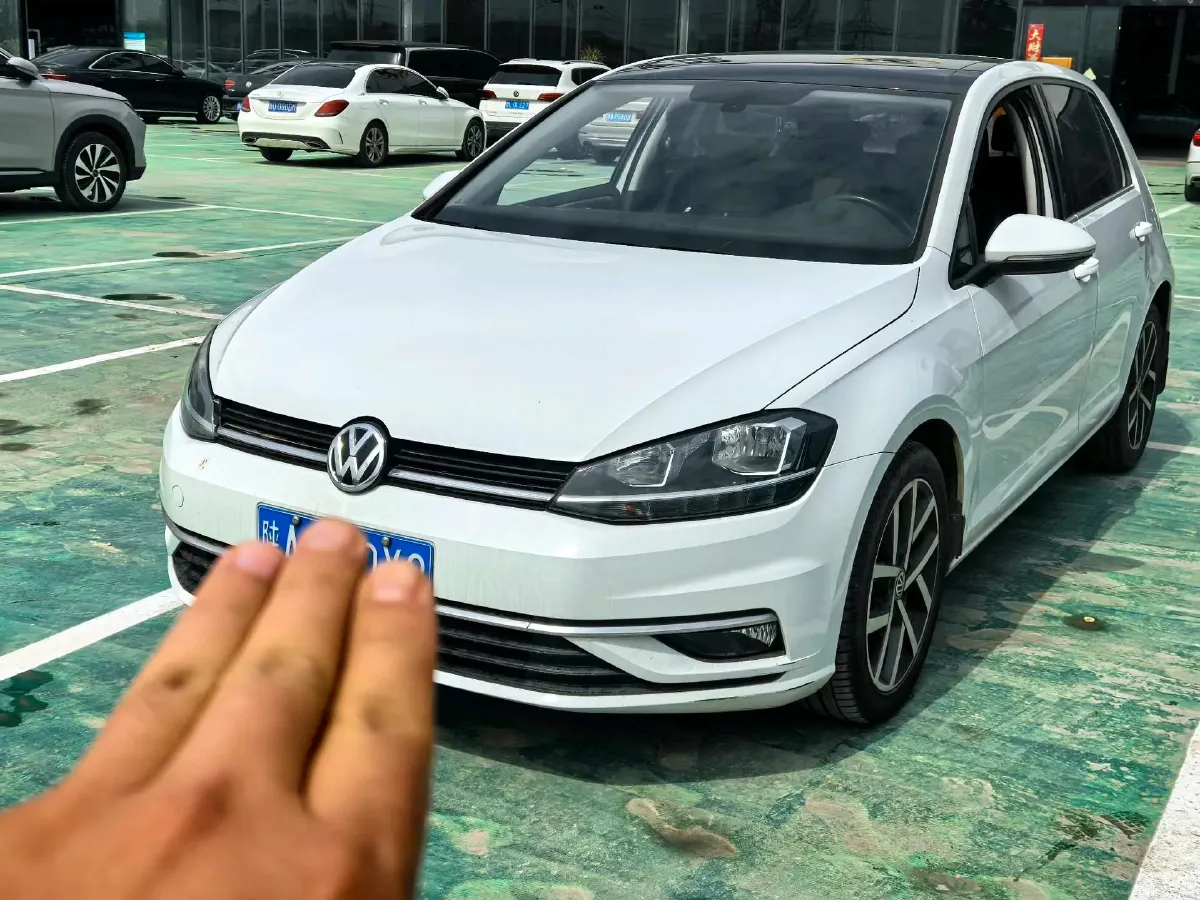2020 Volkswagen Golf 1.4T 150HP L4 7DCT,autocango,china used car exporter,china ev exporter,chinese used car exporter,chinese used ev exporter