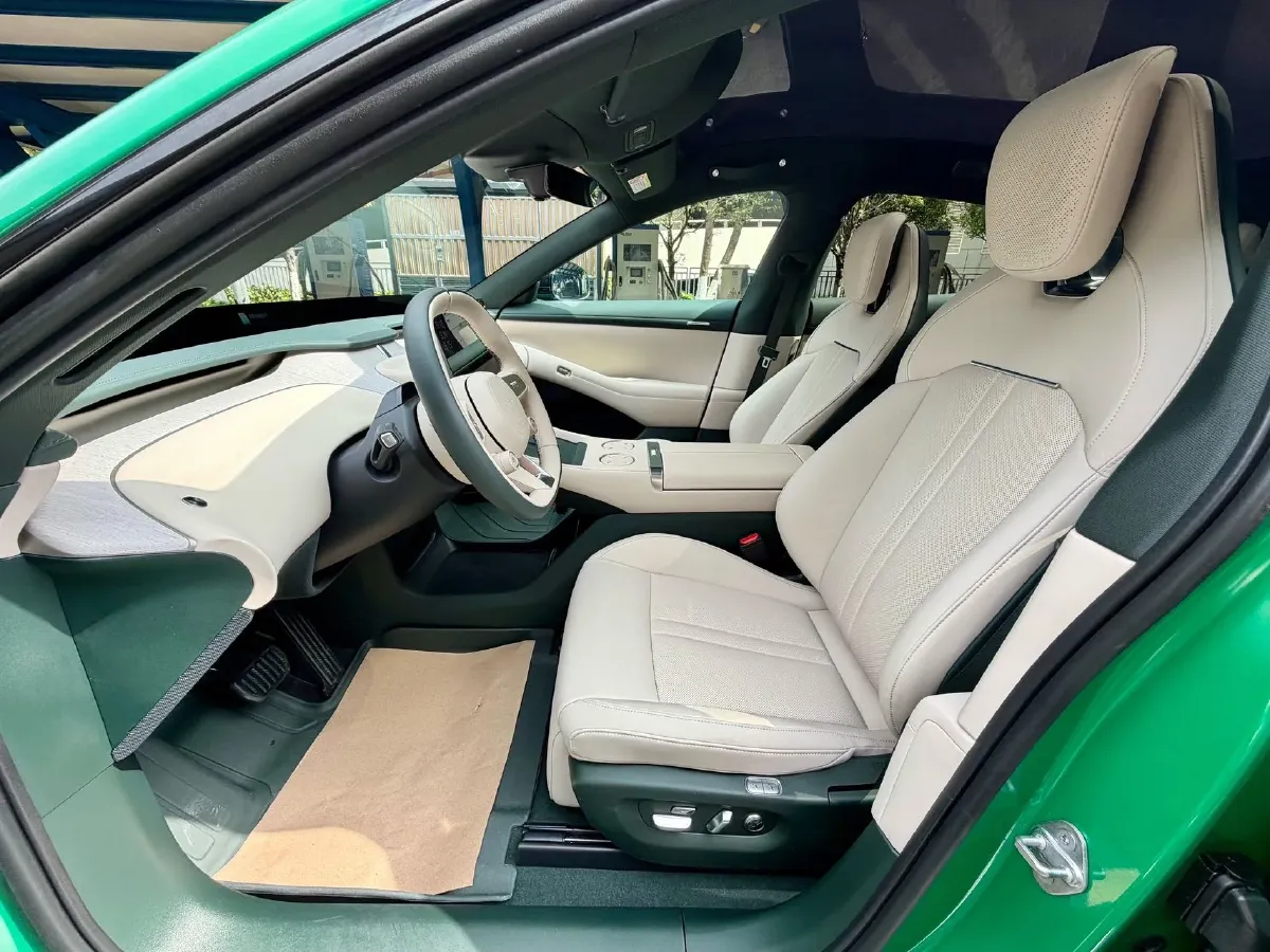 2025 MI YU7 BEV 96.3KWH,autocango,china used car exporter,china ev exporter,chinese used car exporter,chinese used ev exporter