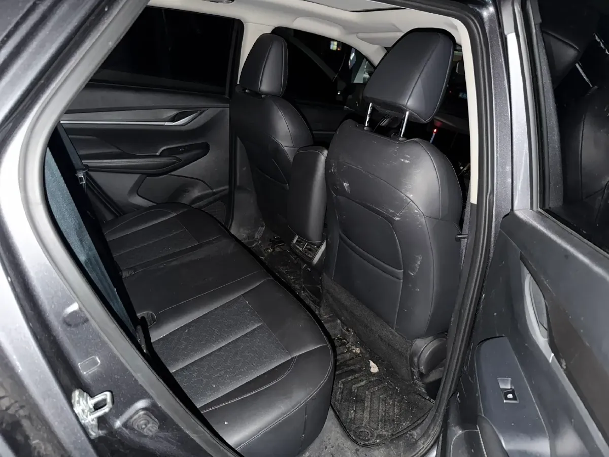 2021 ChangAn CS55 Plus 1.5T 180HP L4 7DCT,autocango,china used car exporter,china ev exporter,chinese used car exporter,chinese used ev exporter