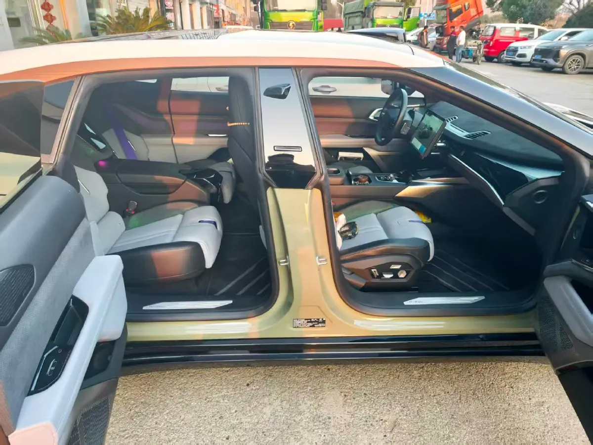 2023 HiPhi Z BEV 120KWH,autocango,china used car exporter,china ev exporter,chinese used car exporter,chinese used ev exporter