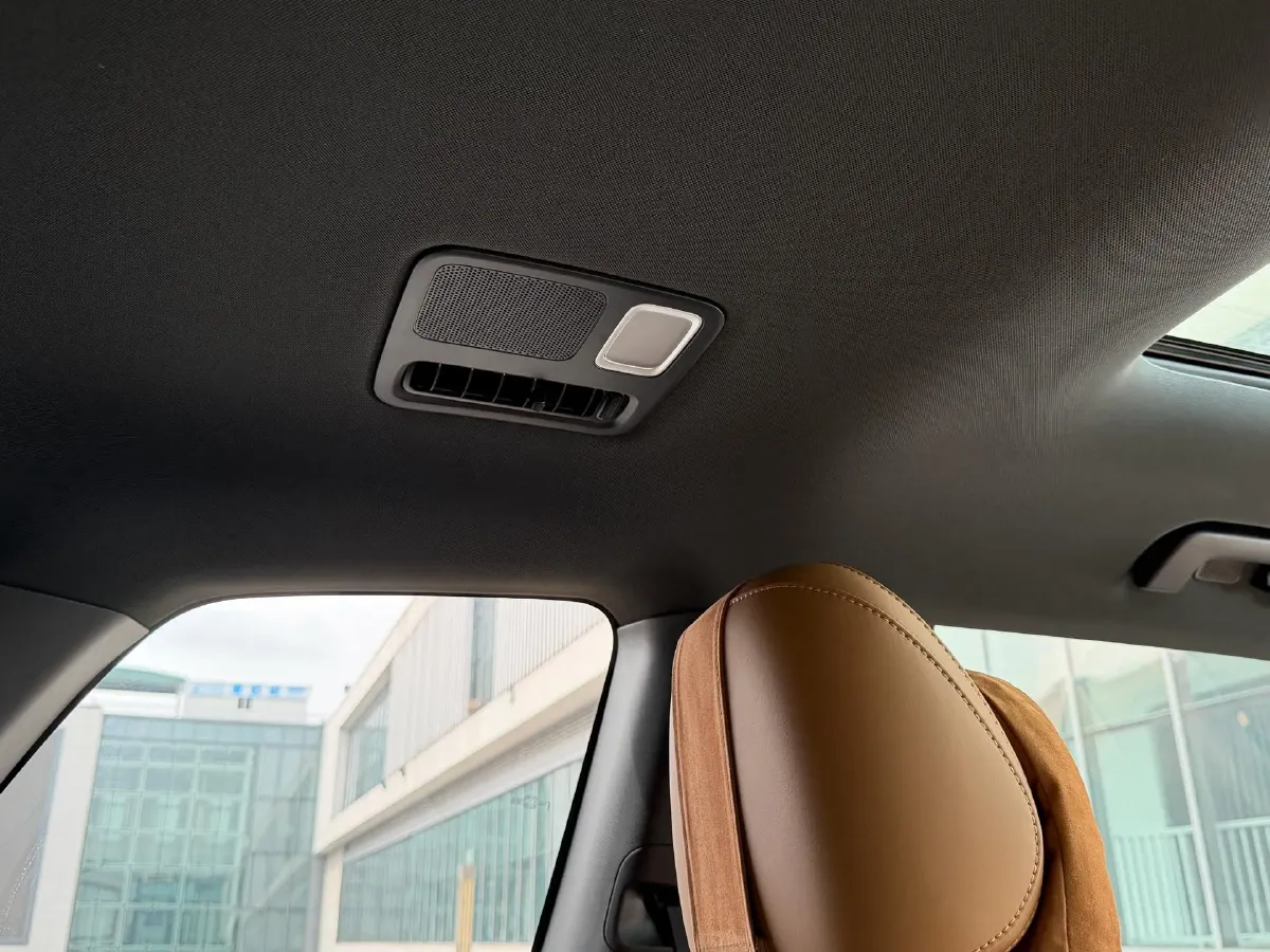 2021 Li ONE Range Extended 131HP REEV 40.5KWH,autocango,china used car exporter,china ev exporter,chinese used car exporter,chinese used ev exporter