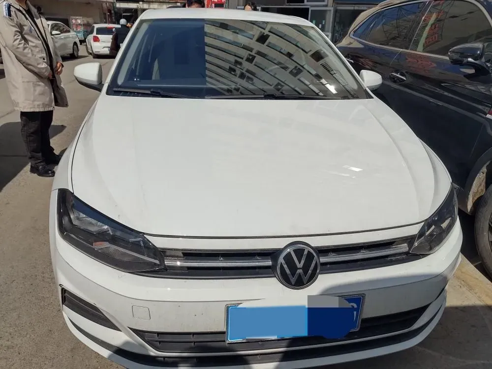 2023 Volkswagen Polo 1.5L 110HP L4 6AT,autocango,china used car exporter,china ev exporter,chinese used car exporter,chinese used ev exporter