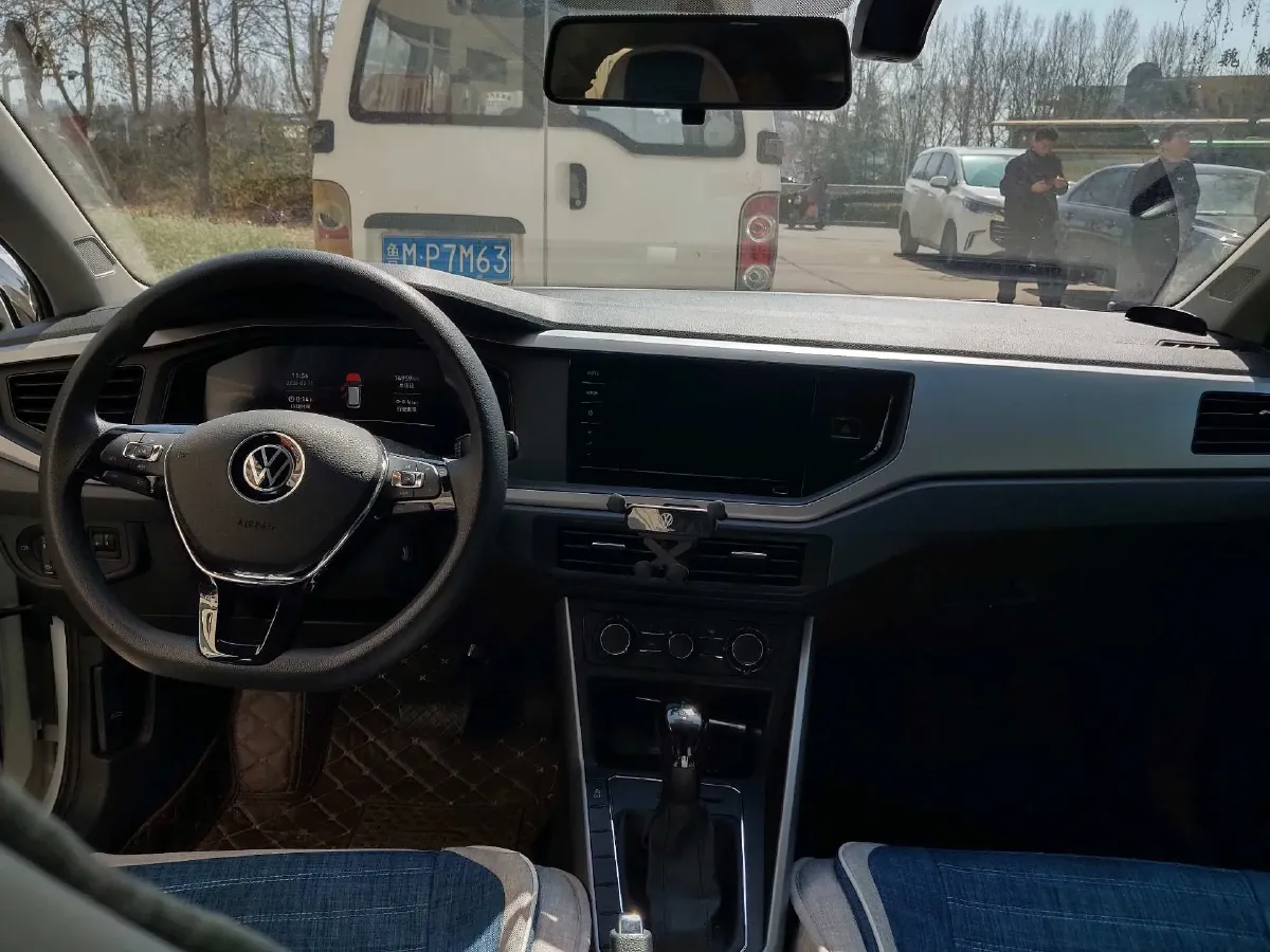 2023 Volkswagen Polo 1.5L 110HP L4 6AT,autocango,china used car exporter,china ev exporter,chinese used car exporter,chinese used ev exporter