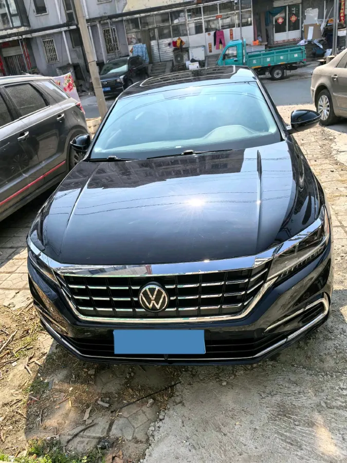 2021 Volkswagen Passat 2.0T 186HP L4 7DCT,autocango,china used car exporter,china ev exporter,chinese used car exporter,chinese used ev exporter