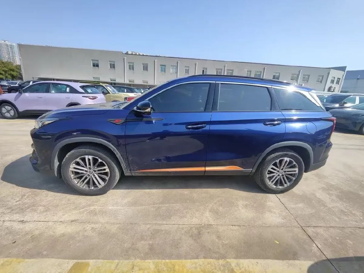 2021 ChangAn CS75 Plus 1.5T 178HP L4 6AT,autocango,china used car exporter,china ev exporter,chinese used car exporter,chinese used ev exporter