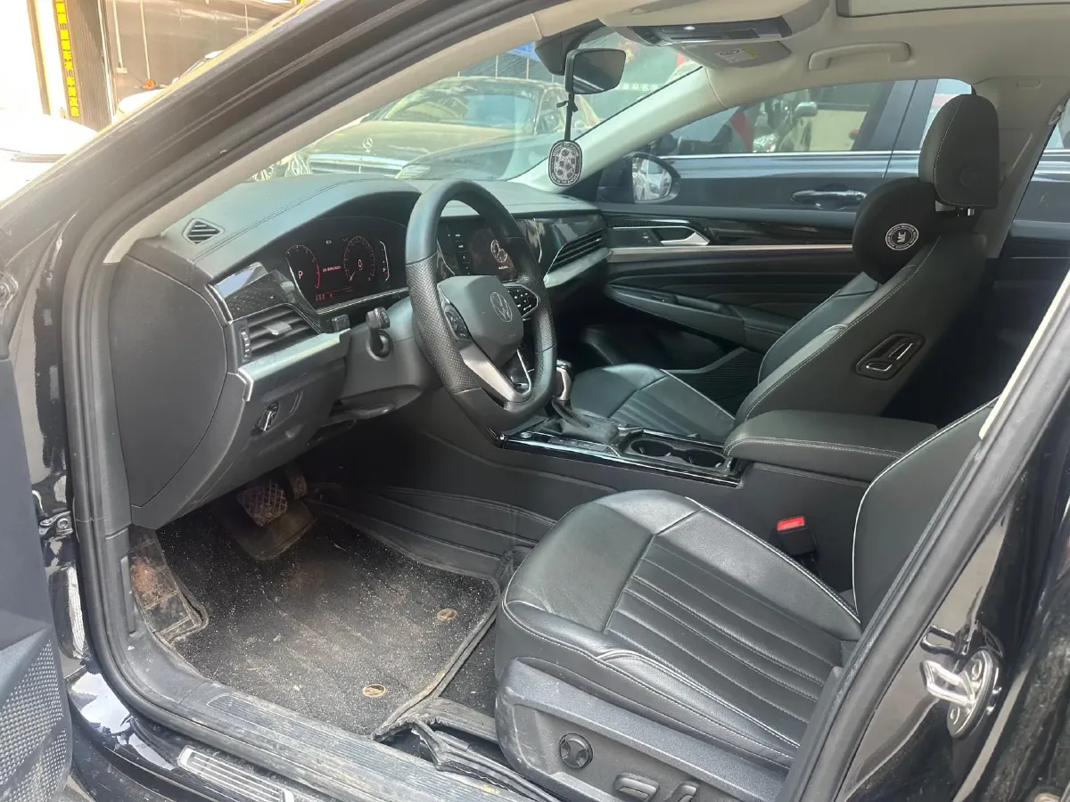 2023 Volkswagen Passat 2.0T 186HP L4 7DCT,autocango,china used car exporter,china ev exporter,chinese used car exporter,chinese used ev exporter