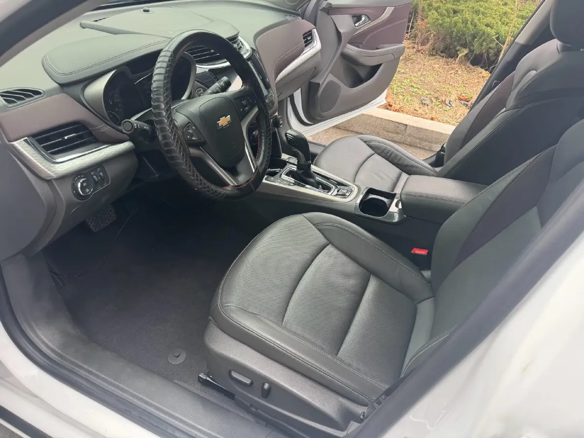 2018 Chevrolet Malibu 1.5T 170HP L4 6AT,autocango,china used car exporter,china ev exporter,chinese used car exporter,chinese used ev exporter