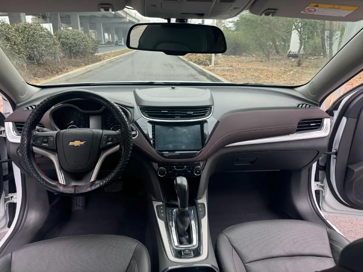 2018 Chevrolet Malibu 1.5T 170HP L4 6AT,autocango,china used car exporter,china ev exporter,chinese used car exporter,chinese used ev exporter