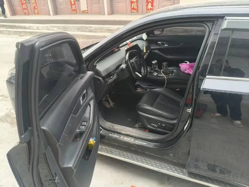2023 ChangAn UNI-K 2.0T 233HP L4 8AT,autocango,china used car exporter,china ev exporter,chinese used car exporter,chinese used ev exporter