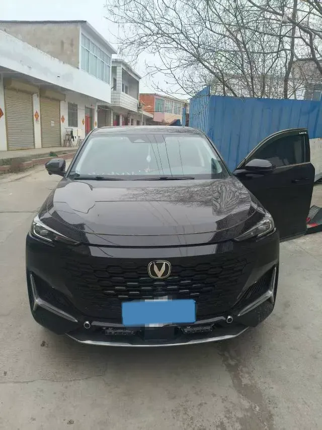 2023 ChangAn UNI-K 2.0T 233HP L4 8AT,autocango,china used car exporter,china ev exporter,chinese used car exporter,chinese used ev exporter