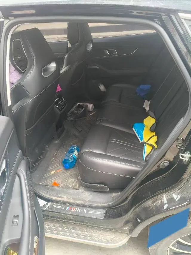 2023 ChangAn UNI-K 2.0T 233HP L4 8AT,autocango,china used car exporter,china ev exporter,chinese used car exporter,chinese used ev exporter