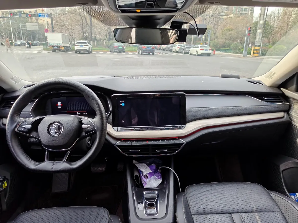 2022 Skoda Octavia 1.4T 150HP L4 7DCT,autocango,china used car exporter,china ev exporter,chinese used car exporter,chinese used ev exporter