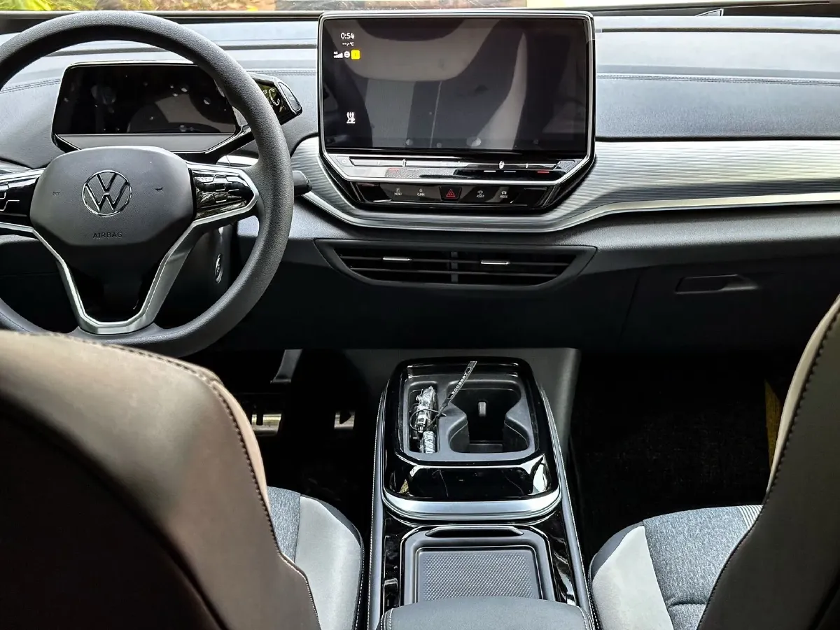 2024 Volkswagen ID.4 Crozz BEV 55.7KWH,autocango,china used car exporter,china ev exporter,chinese used car exporter,chinese used ev exporter